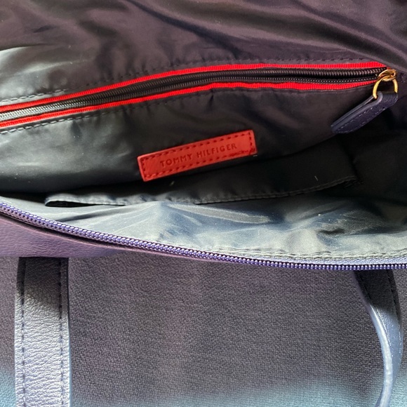 Tommy Hilfiger Navy blue colour satchel bag - Picture 8 of 15
